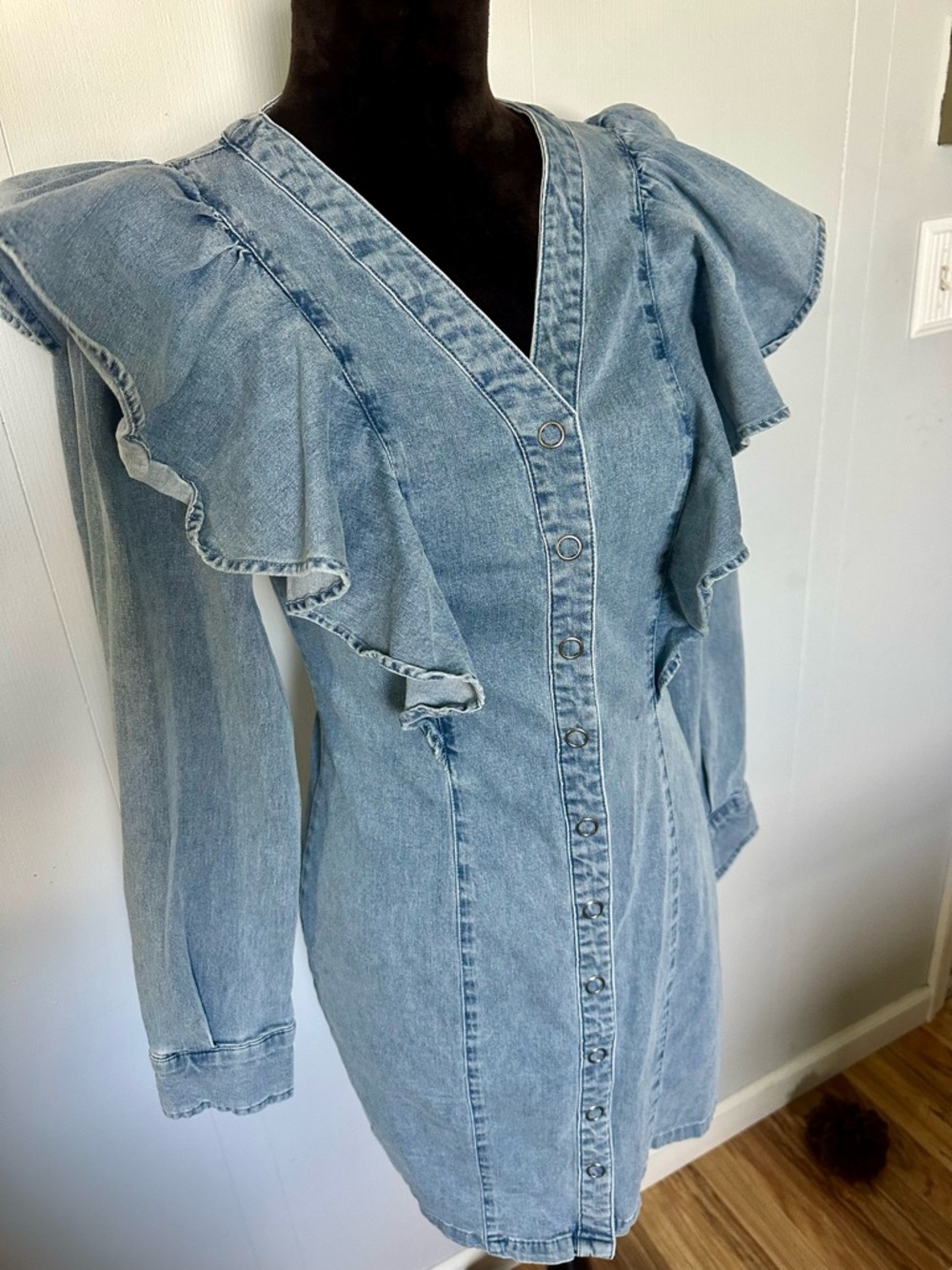 NWT Karlie Denim Ruffle Dress